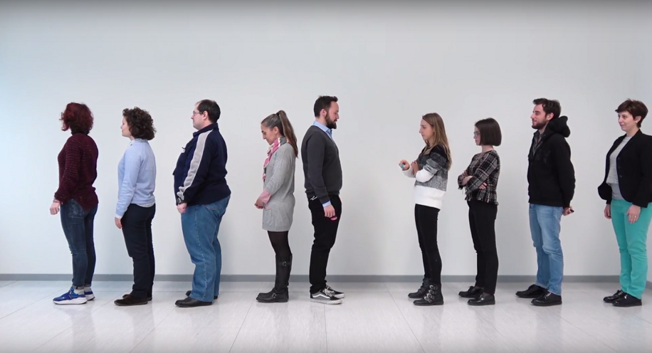 Il mimo al buio, il telefono multisensoriale e le attività del progetto weDRAW da portare in classe