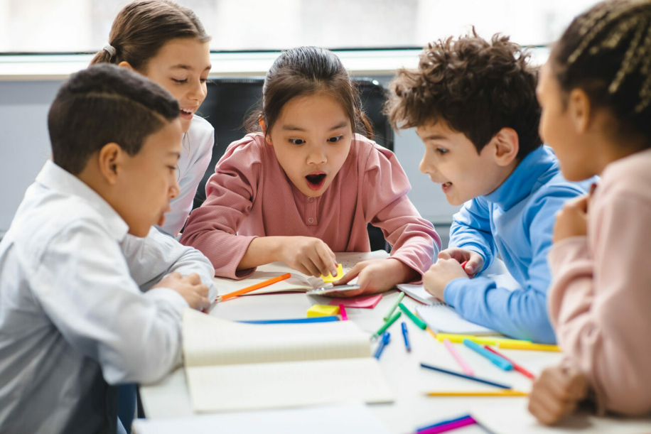 Cambio di stagione: facciamo inventare esercizi di matematica alle nostre alunne e ai nostri alunni!